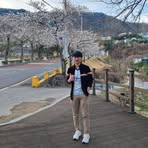 Profile Picture of Moua Por Vue (@moua.por.vue.2025) on Facebook