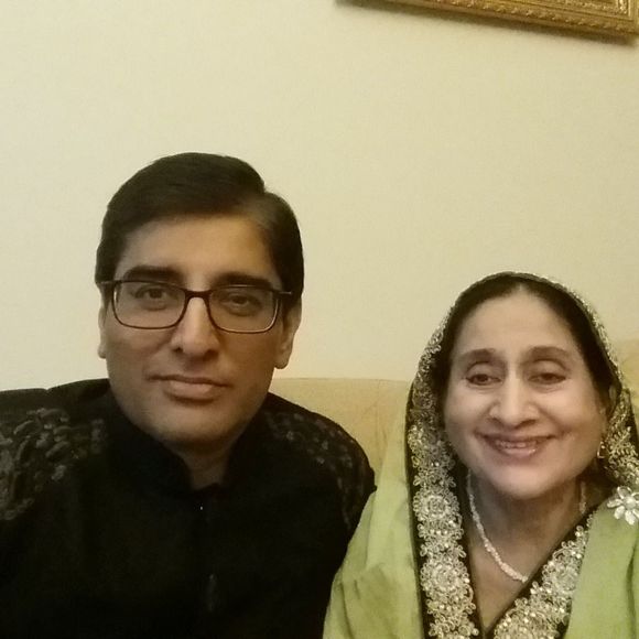 Profile Picture of Farhan Ansari (@farhanansari) on Poshmark