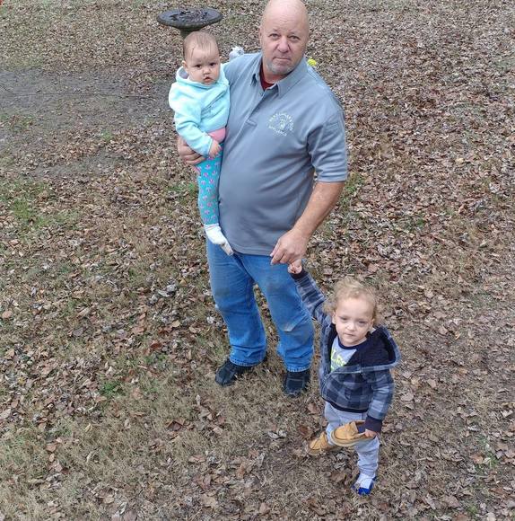 Profile Picture of April Rector (@rector329) on Poshmark