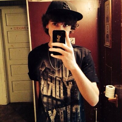 Profile Picture of Bryan Jeffers (@BryanElijah_) on Twitter
