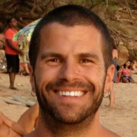 Profile Picture of Craig Persiko (@cpersiko) on Poshmark