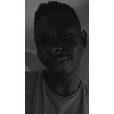 Profile Picture of Sharaa_ (@mikky_kalson) on Twitter