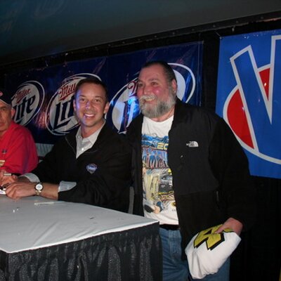 Profile Picture of Jon Haubrich (@Johnsongordon48) on Twitter