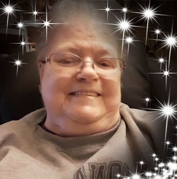 Profile Picture of Phyllis Huffman (@phyllishuffman) on Poshmark