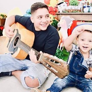 Profile Picture of Leonardo Araujo (@Leonardo-Araujo) on Facebook
