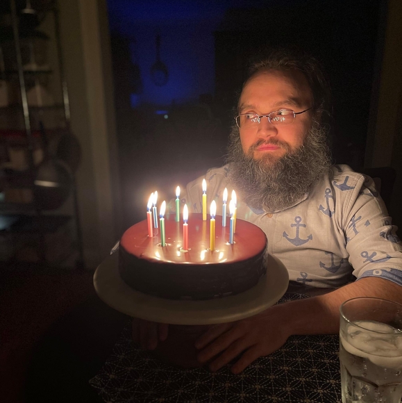 Profile Picture of Eric Dowdle (@edowdle) on Poshmark