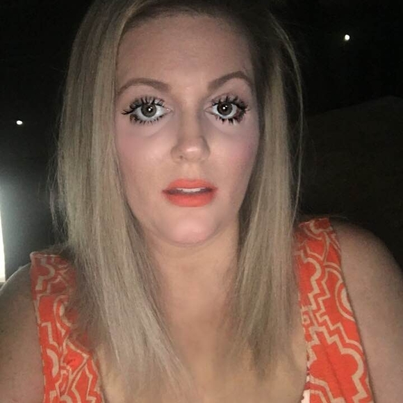 Rachael Wortley - Poshmark Profile Picture of Rachael Wortley (@alabamawortley) on Poshmark