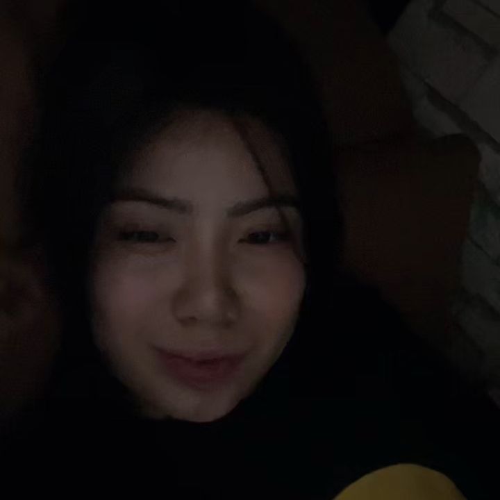 Profile Picture of rr (@chipoley) on Tiktok