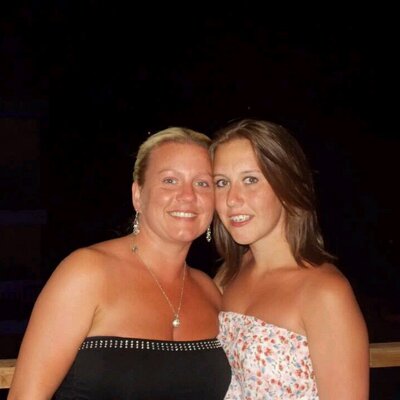Profile Picture of Shauna Craig (@shaunacraig464) on Twitter