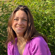 Profile Picture of Ellie Simpson (@elliesimpson6260) on Youtube