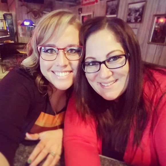 Profile Picture of Tiffany Wiggett (@tippans84) on Poshmark