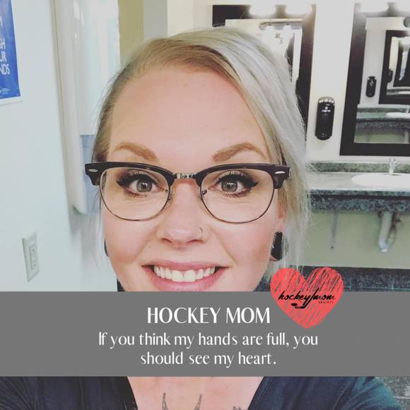 Profile Picture of Desi deck em Klammer (@desireeklammer) on Poshmark