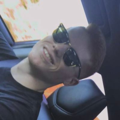 Profile Picture of  🚌 (@kevin__byrnes) on Twitter