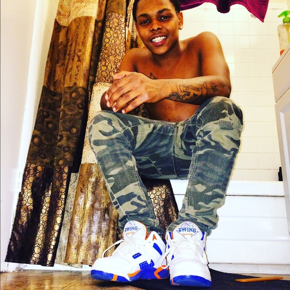 Profile Picture of Xavier Hines (@zayyboe) on Poshmark