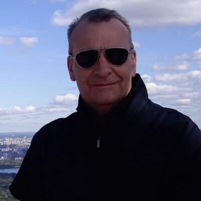 Profile Picture of ROBERT PEET (@Breitrob) on Twitter