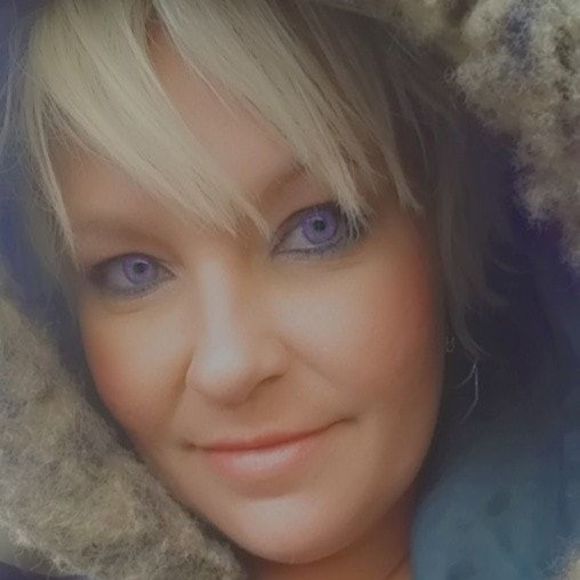 Profile Picture of Tracy Stroehlein (@stryln4) on Poshmark