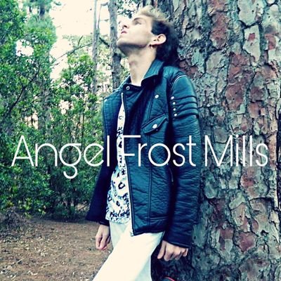 Profile Picture of Ángela Anahí Moreno Cortés / Angie Frost Mills  ❄ 🍎 (@anael_cortes) on Twitter