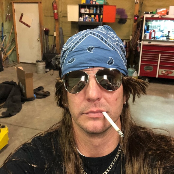 Profile Picture of Tim Callicoat (@lowbau) on Poshmark