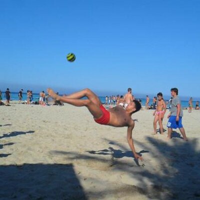 Profile Picture of Erik Mazzone (@MazzoneErik) on Twitter