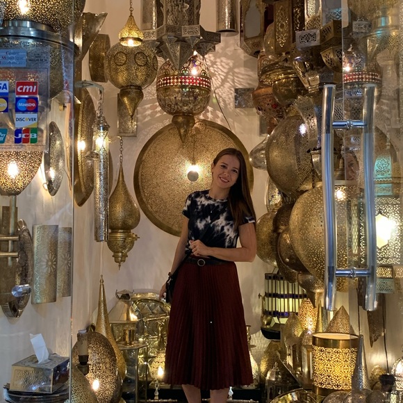 Profile Picture of Alex Kozak (@amkozak12) on Poshmark