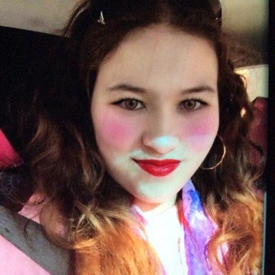 Profile Picture of Lisa Sheets (@wisdomofBella) on Twitter