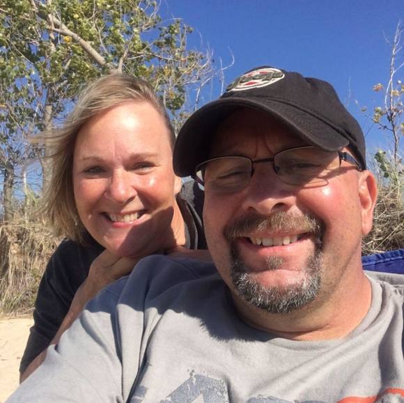 Profile Picture of Lori Deen (@weddingcl) on Poshmark