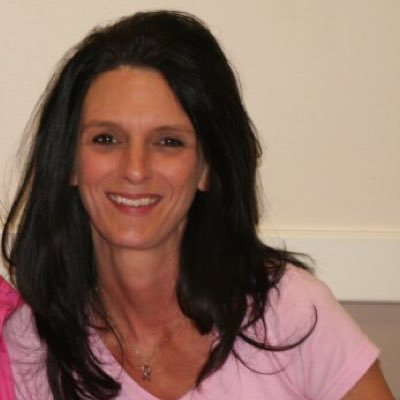 Profile Picture of Dawn Carroll (@8zenuf) on Twitter