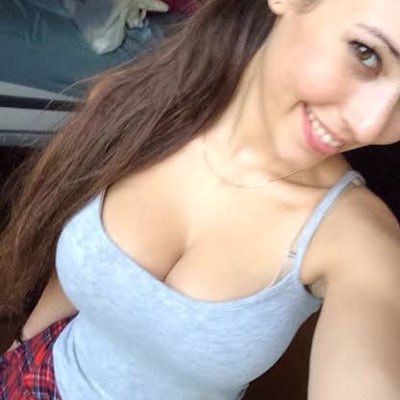 Profile Picture of Lisamane (@lisamane9) on Twitter