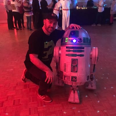 Profile Picture of Frankie F (@FrankFortino) on Twitter