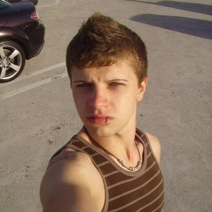 Profile Picture of Joie Taylor (@alwaysdreaming88) on Myspace