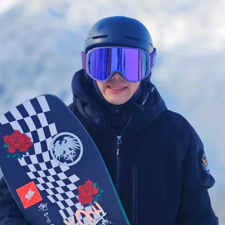 Profile Picture of Andrew Boey (@andrewboey) on Tiktok