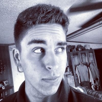 Profile Picture of Aaron Luckey (@AaronLuckey21) on Twitter