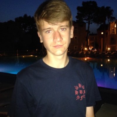 Profile Picture of Alex Schuetz (@alexschuetz56) on Twitter