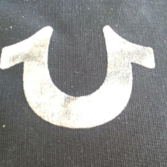 Profile Picture of Calvin James (@allwoe13) on Poshmark