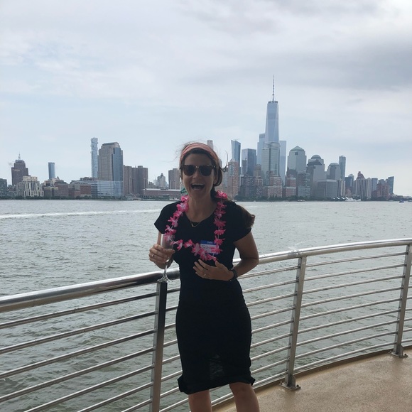 Profile Picture of Justine Feighery (@ferry0521) on Poshmark