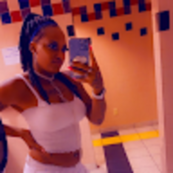 Profile Picture of Jerika Watson (@mzinsanewife23) on Poshmark