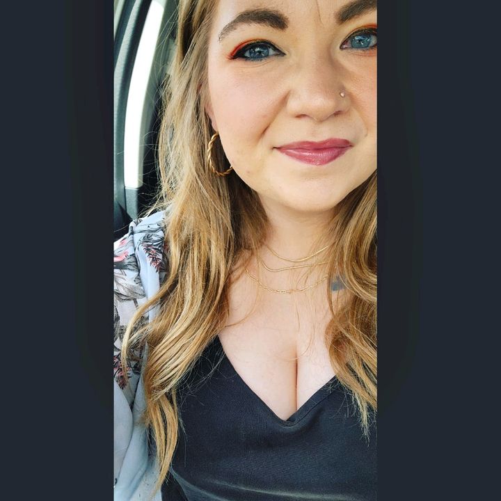 Profile Picture of Elizabeth (@elizabethhanson3) on Tiktok