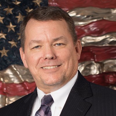 Profile Picture of Duffy Topan (@DuffySends) on Twitter