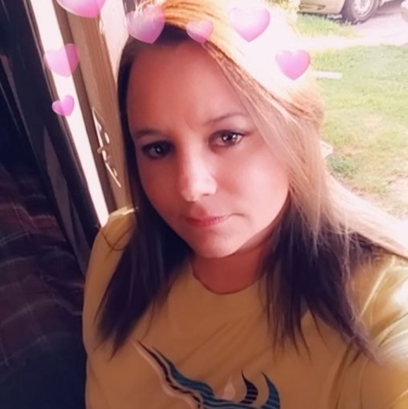 Profile Picture of Deadrea Broadstone (@deebroadstone) on Poshmark