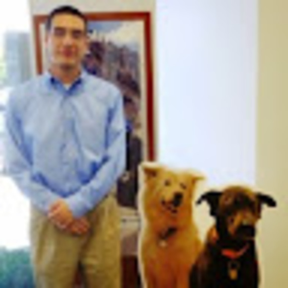 Profile Picture of Vince Armstrong (@vincearmstrong) on Poshmark