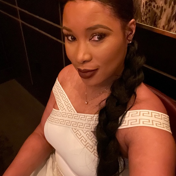 Profile Picture of Di antoinette Sample (@diansample) on Poshmark