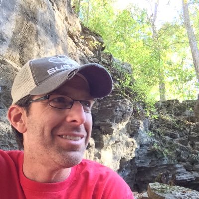 Profile Picture of Robert Carothers (@robtalkscamping) on Twitter