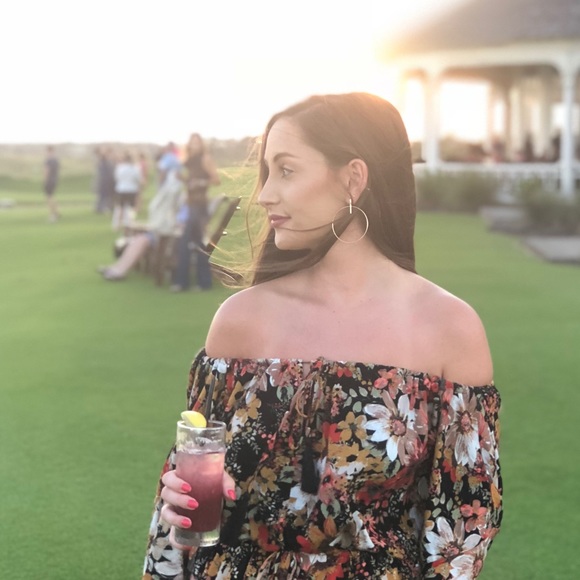Profile Picture of Ericka Beane (@erickabeane) on Poshmark