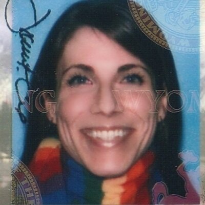Profile Picture of Amy MacLeod (@BlueAndAmy) on Twitter