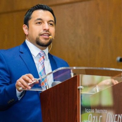 Profile Picture of Fernando Rojas (@PastorRojasTx) on Twitter