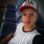 Profile Picture of ♦️AdRiAn KelleR♦️ (@adrian_ribeirooo) on Instagram