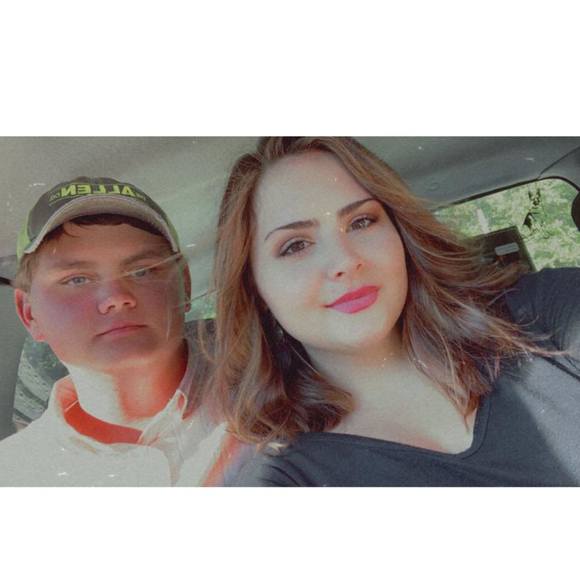 Profile Picture of Dianna Thomas (@dthomas2713) on Poshmark