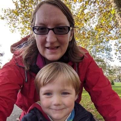 Profile Picture of Ruth-Anna (@bikesandbabies) on Twitter