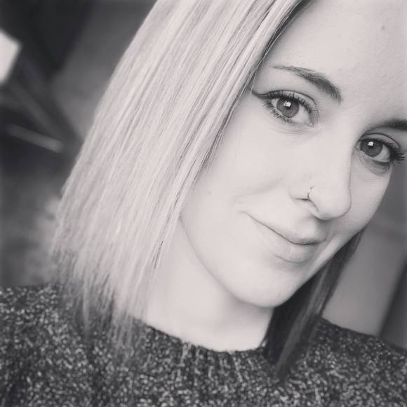 Profile Picture of Shelby Klingman (@shelbyklingman) on Poshmark