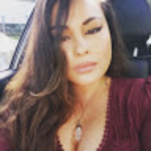 Profile Picture of Christina Gatica (@missmicro85) on Poshmark